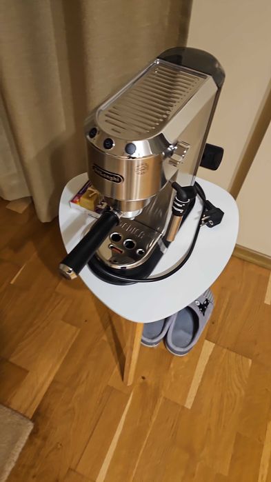 Espressor De'Longhi Dedica