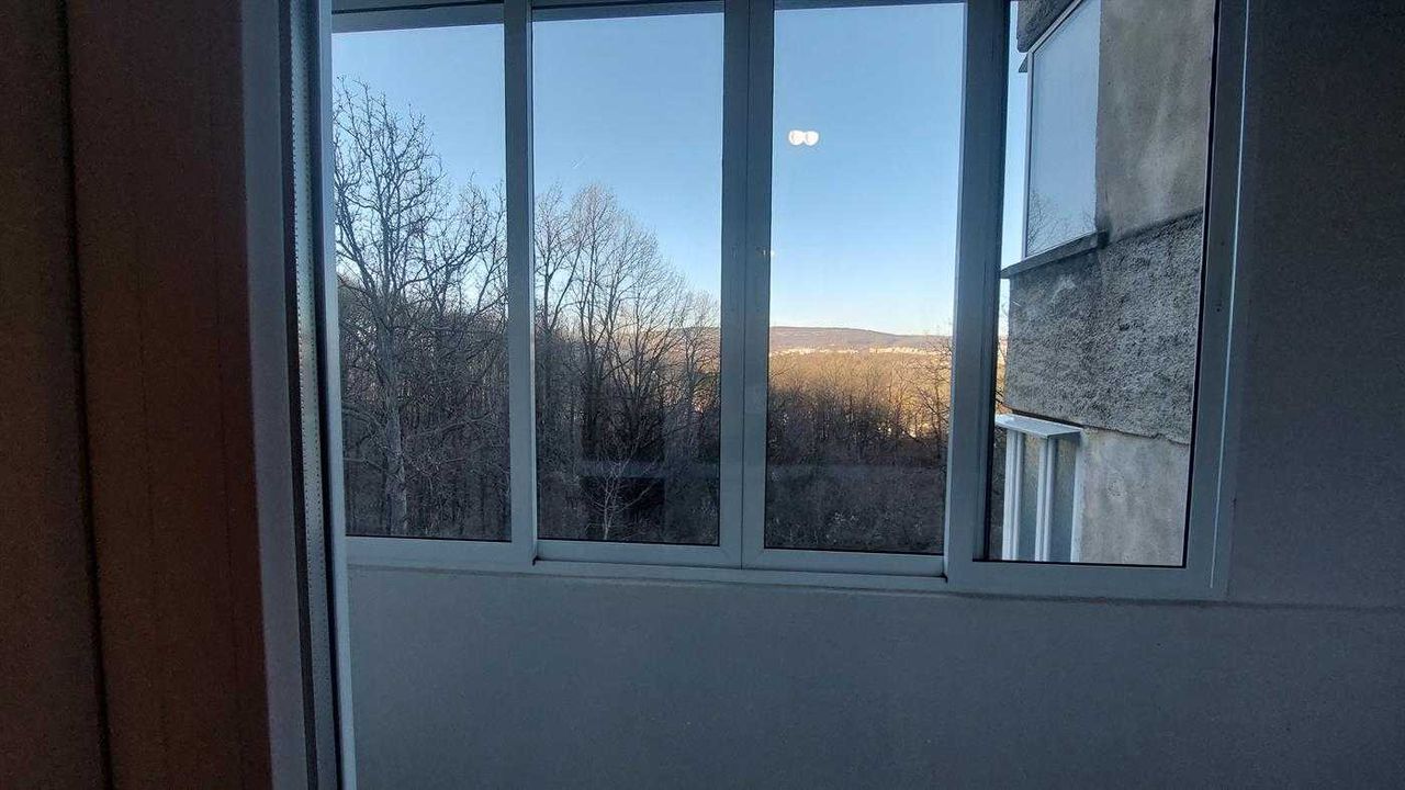 Продава се Тристаен апартамент в Габрово, Център - 62 кв.м за 1358 €/кв.м - Снимка #12