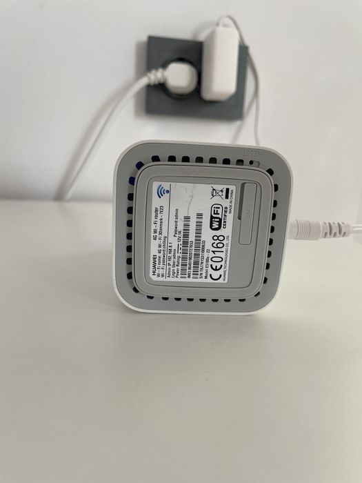 Router wifi huawei cube