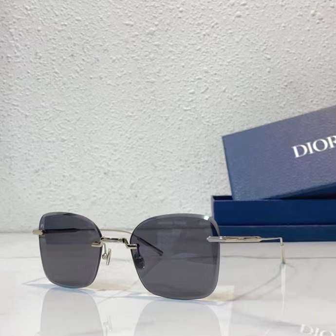 Ochelari de soare Dior 077