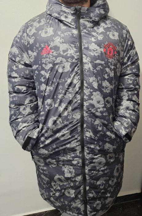 Яке Adidas Manchester United 2XL.
