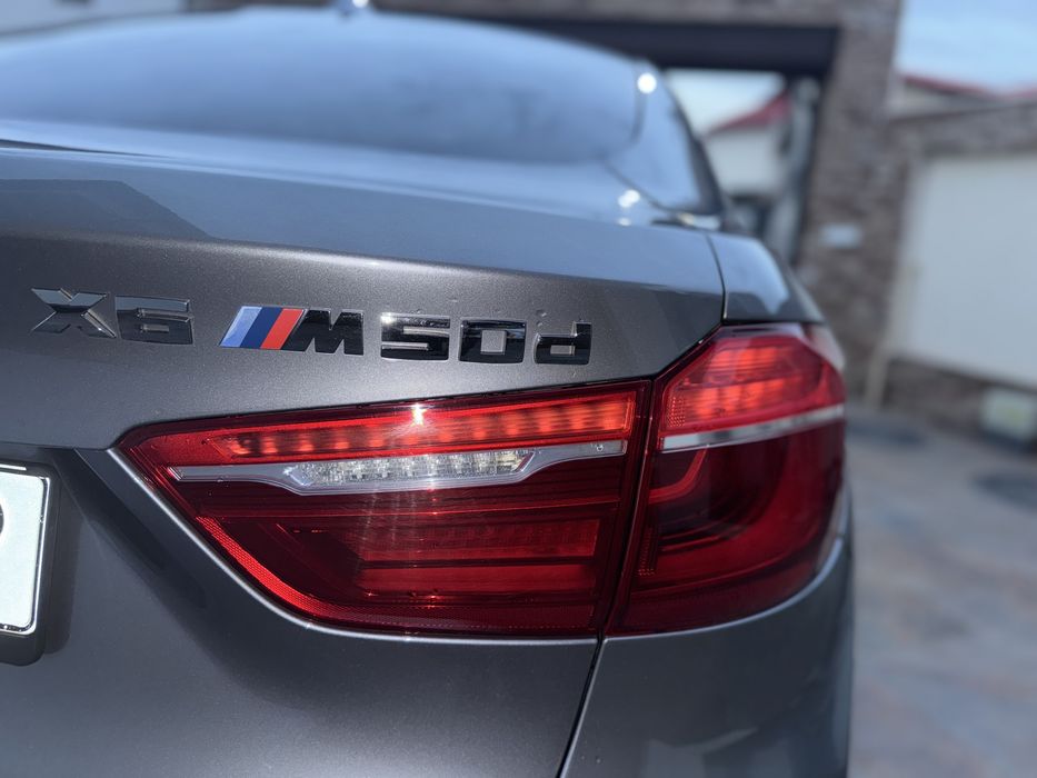 BMW X6 M50 d PTER. 23,990€