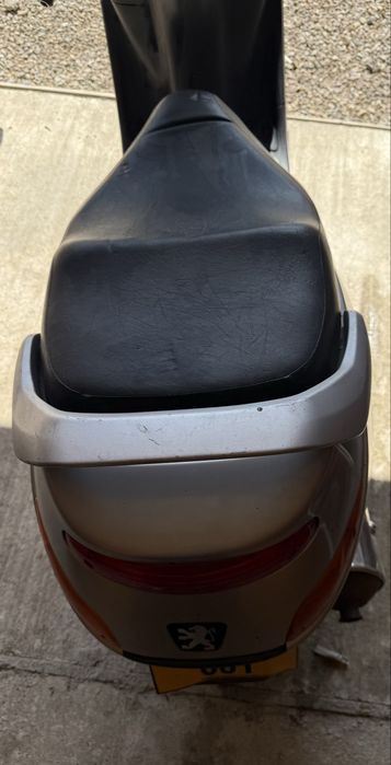 Scuter peugeot elyseo