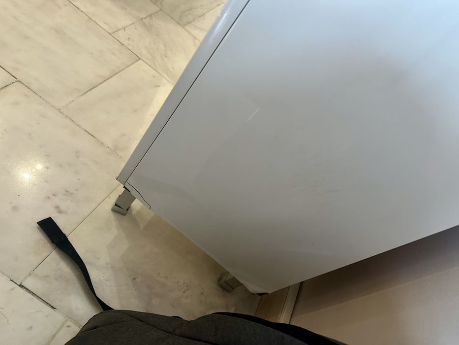 Шкафове за баня/ бели