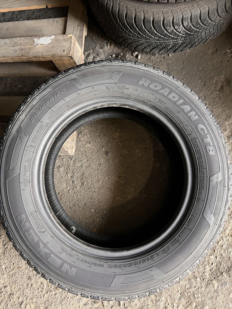 2 anvelope vara 215/65/16 C , Nexen , 6.2 mm