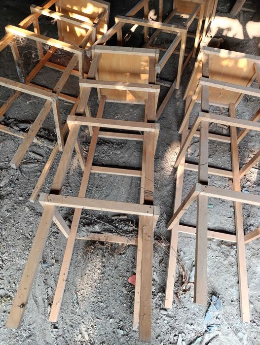 4 stativi lemn pentru boxe disco concert