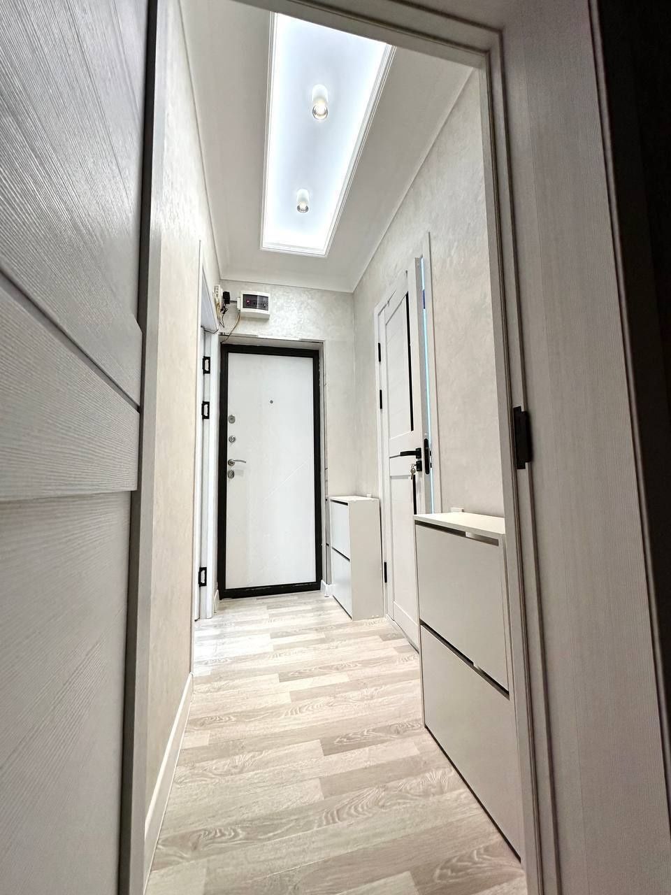 Продается 1в2 ком квартира, ЖК Дархан, ор-р:Академия Вооружен.Сил,45м²