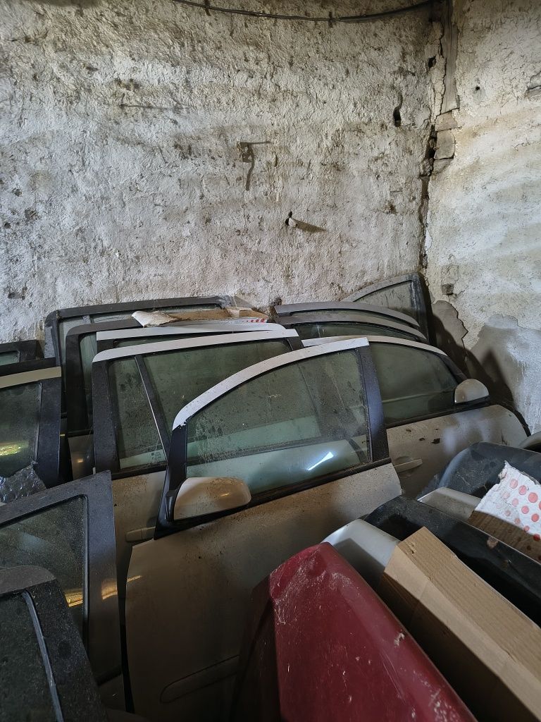 Врати за Opel Astra H