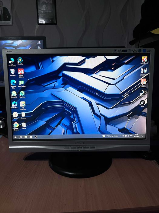 Обменяю Монитор Philips 19 д. на телефон.