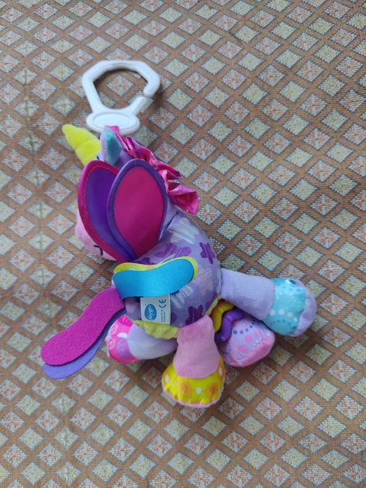 Продавам детска играчка Еднорог – нова