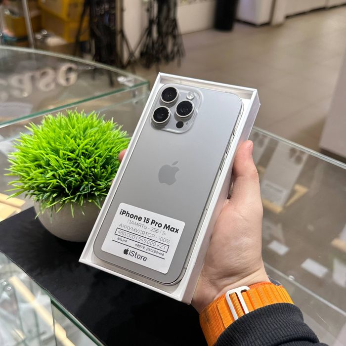 iPhone 15 Pro Max 256gb 100% | iStore