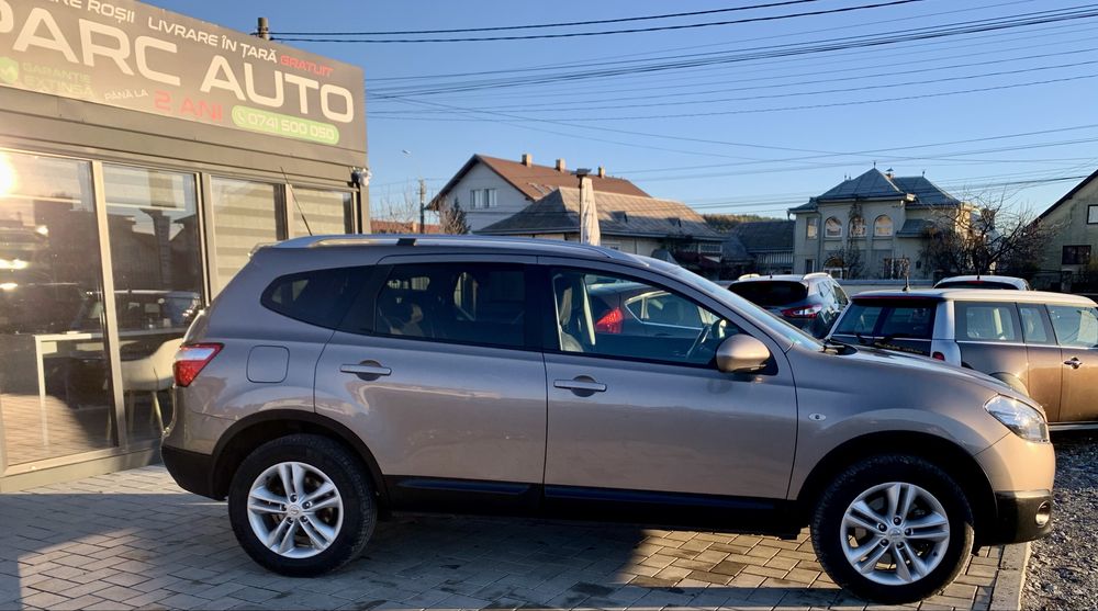 Nissan qashqai 2.0 dci cutie automata 7 locuri 4x4