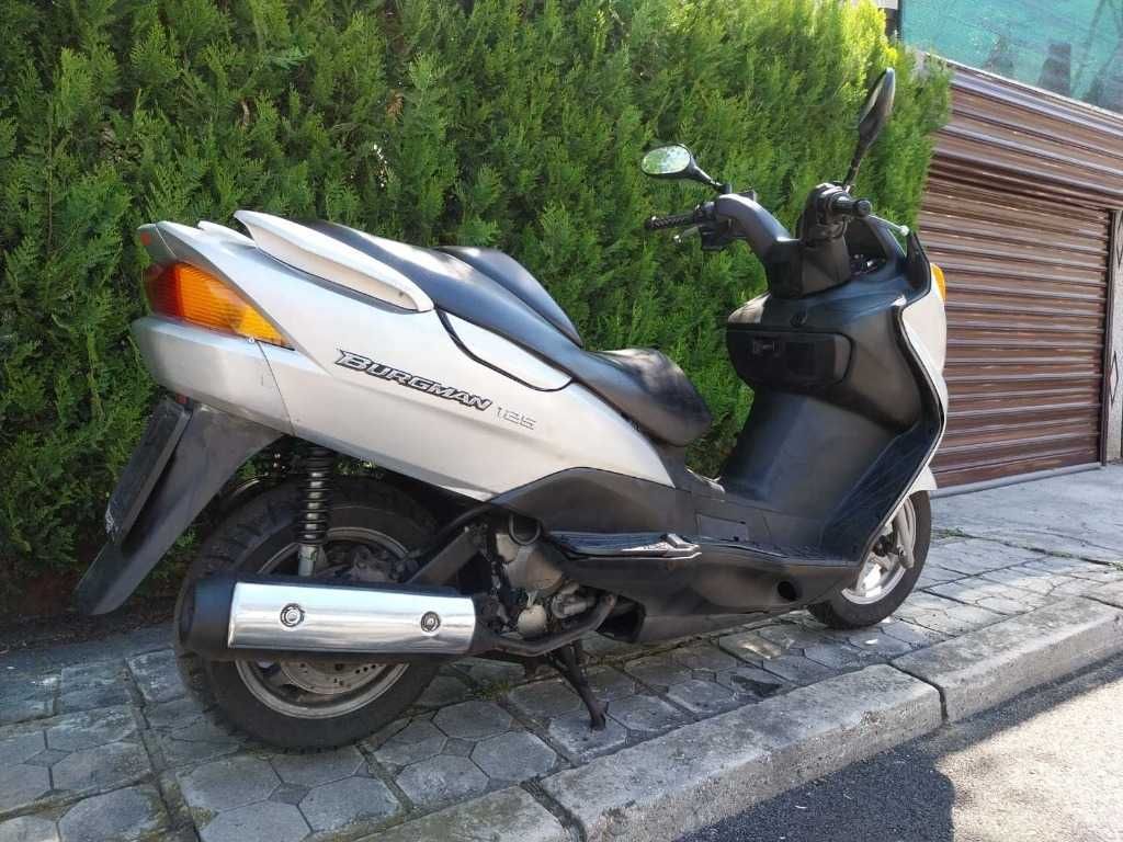 Suzuki Burgman 125