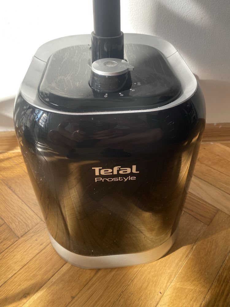 Парна ютия на Tefal