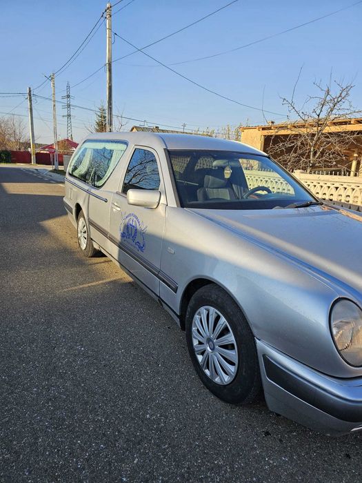 Mercedes Benz E250/Dric SD Funerar