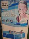Vand piscina intex cu cadrul metalic