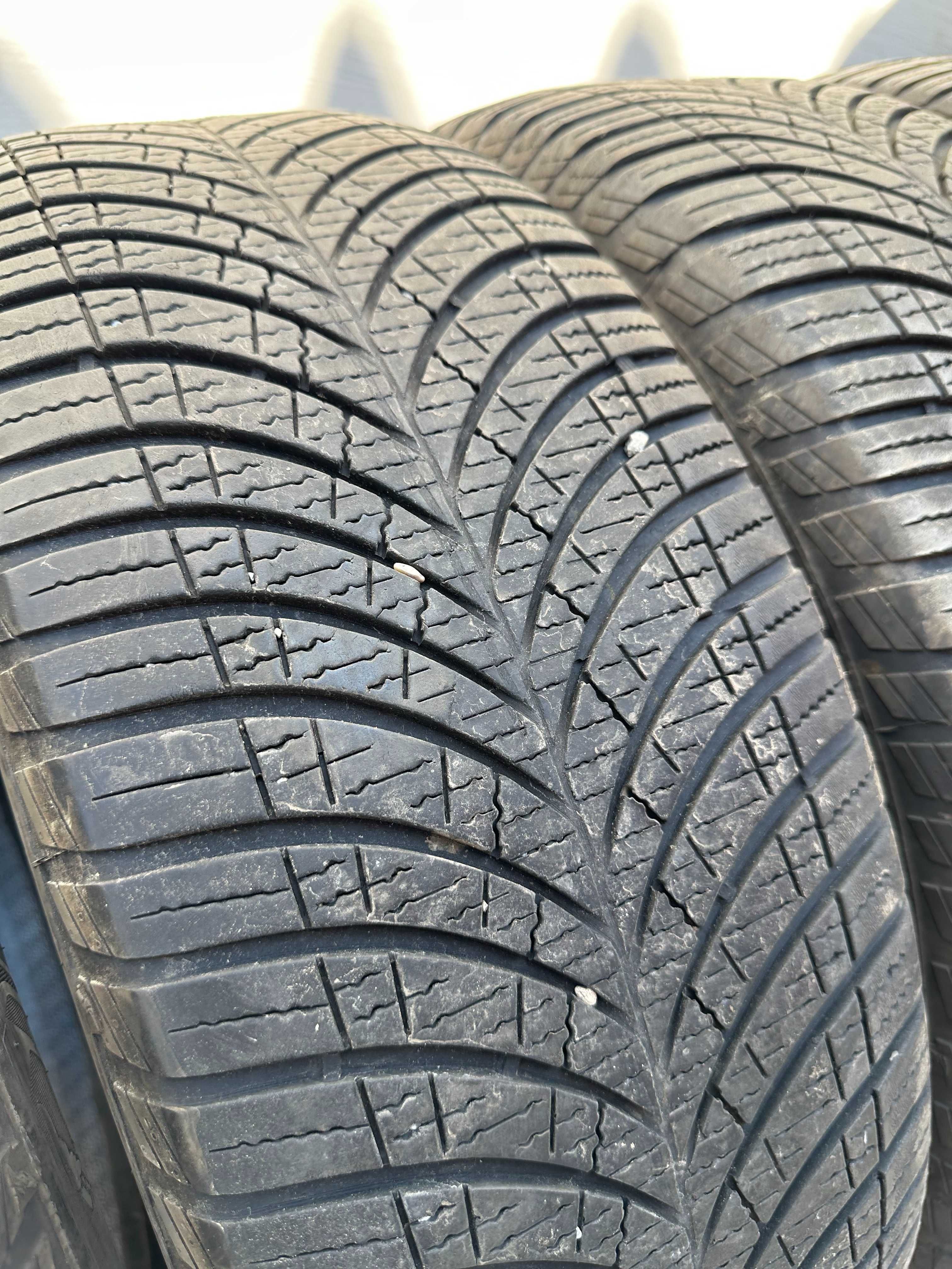 235/65R17 GoodYear - Livrare Rapida, Garantie, Stare Buna!