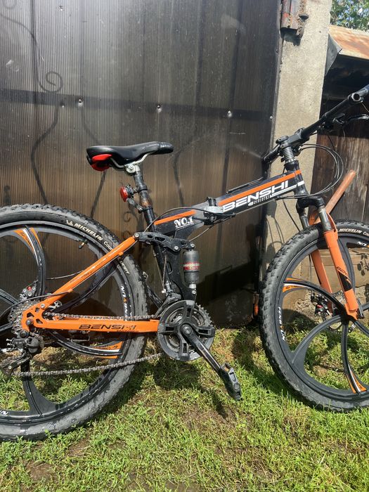 Bicicleta de vanzare