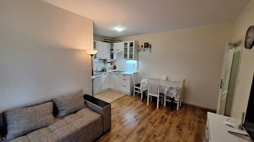 Продава се Двустаен апартамент в с. Равда, Област Бургас - 74 кв.м за 1190 €/кв.м - Снимка #2