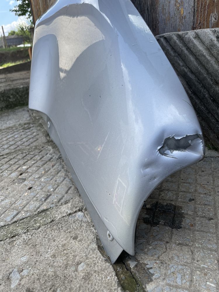 Десен калник за vw golf 4 , 99-2004г сив на цвят