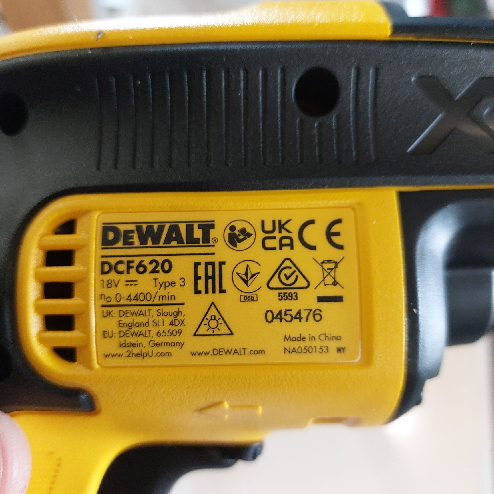 Dewalt DCF620  безчетков акумулаторен винтоверт за гипсокартон Девалт