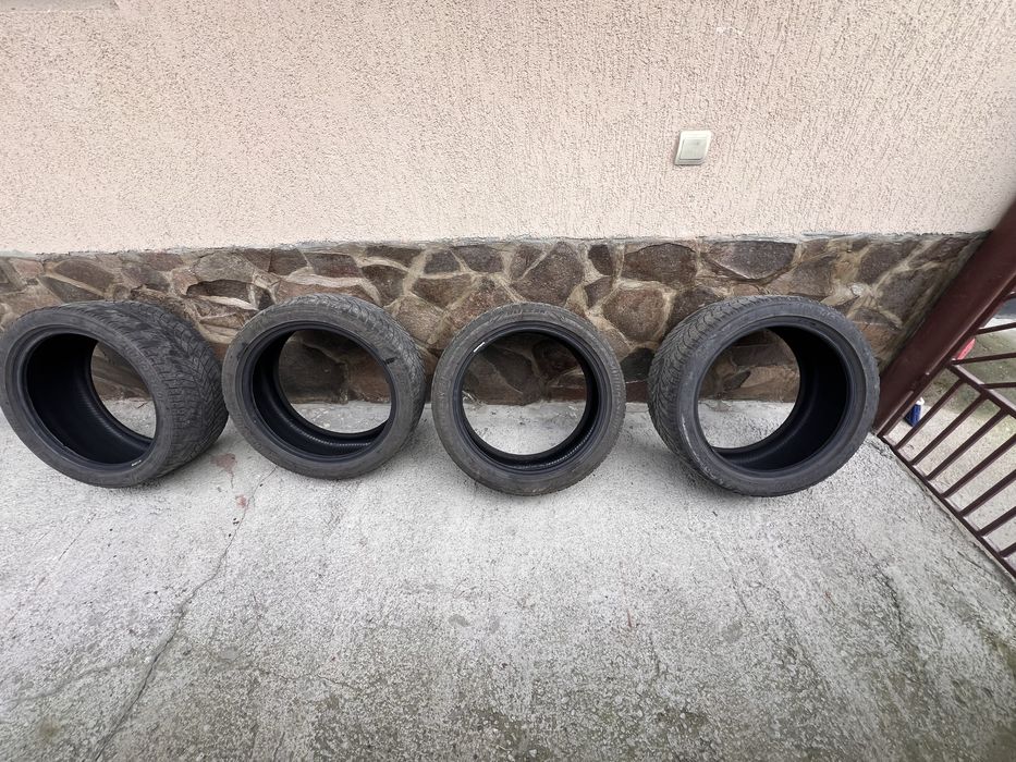 Vand anvelope de iarna Bridgestone