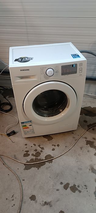 Mașină de spălat rufe