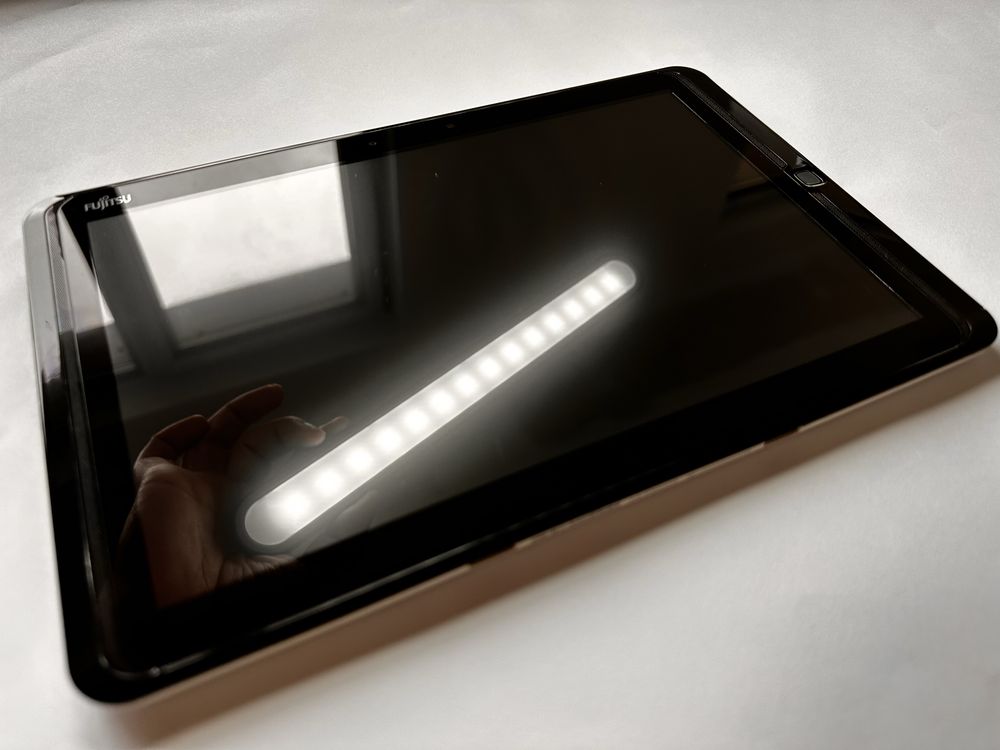 Таблет Fujitsu Stilistic M702 Влаго и прахо устойчив 4G NFC