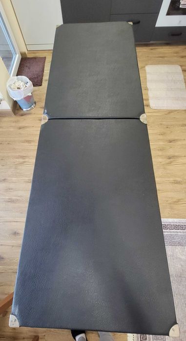 Масажна маса за масажи и други терапии