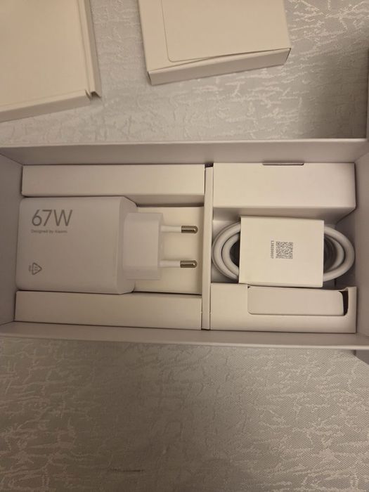 Xiaomi redmi note 11 pro 5G nou nouț+ accesorii!!