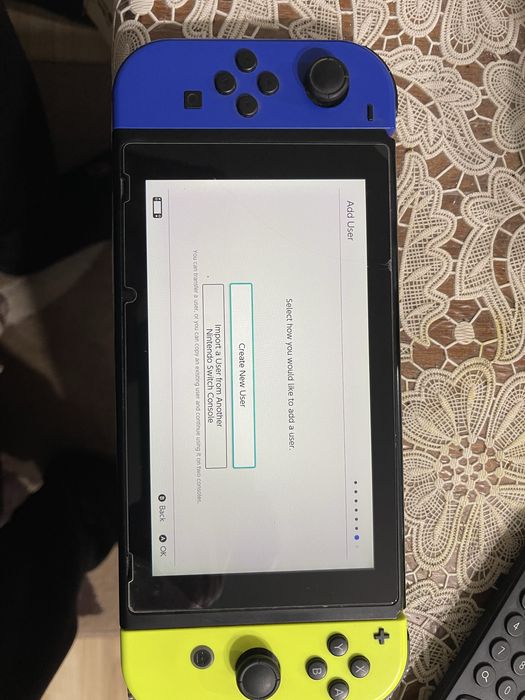 Nintendo swich + 64 GB микро сд карта подарък