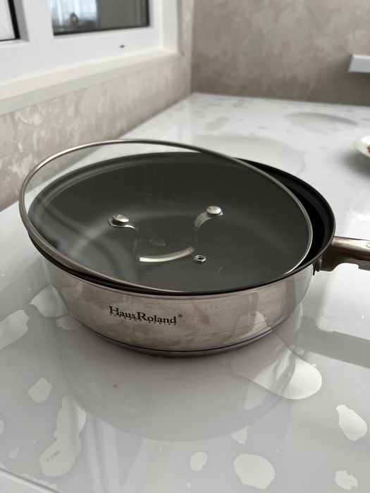 Новая сковородка