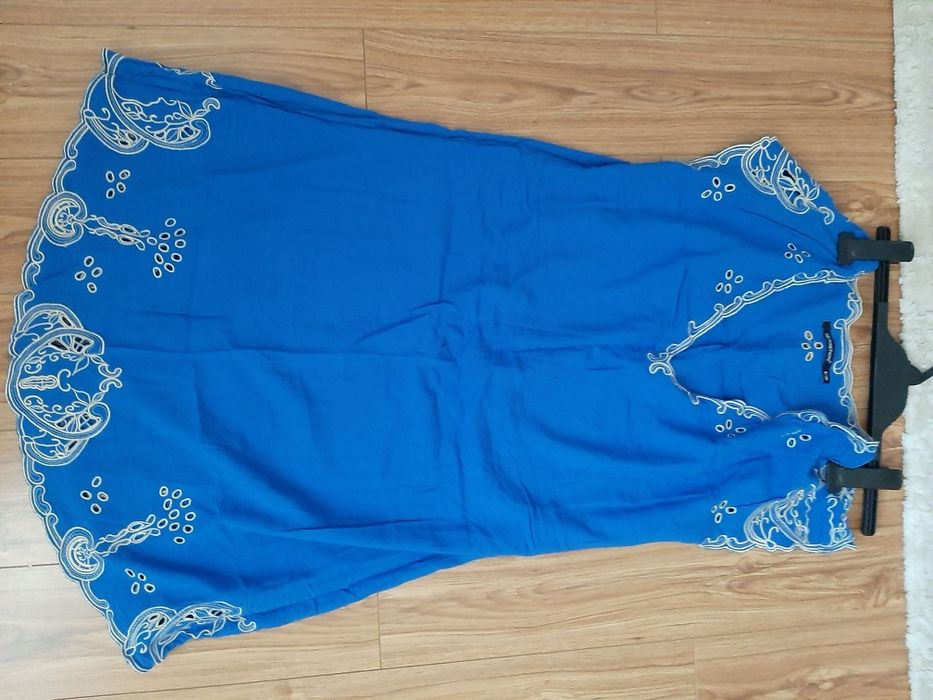 Rochie albastra noua
