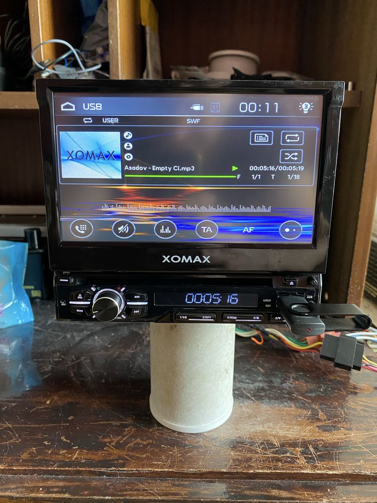 XOMAX (Germany) -DVD BLUETOOTH USB CD mp3 плеър за кола сд радио
