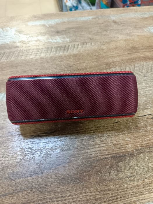Колонка Sony оригинал. Очень мощная, практически новая