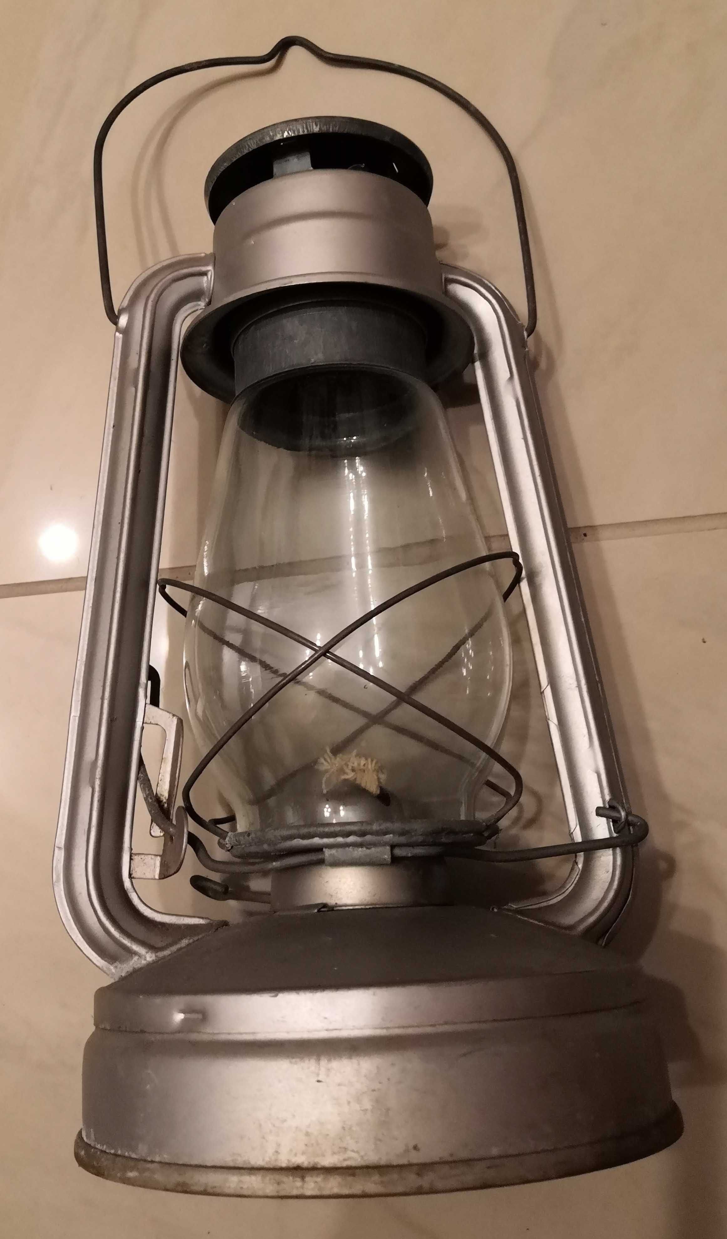 Газова лампа нова