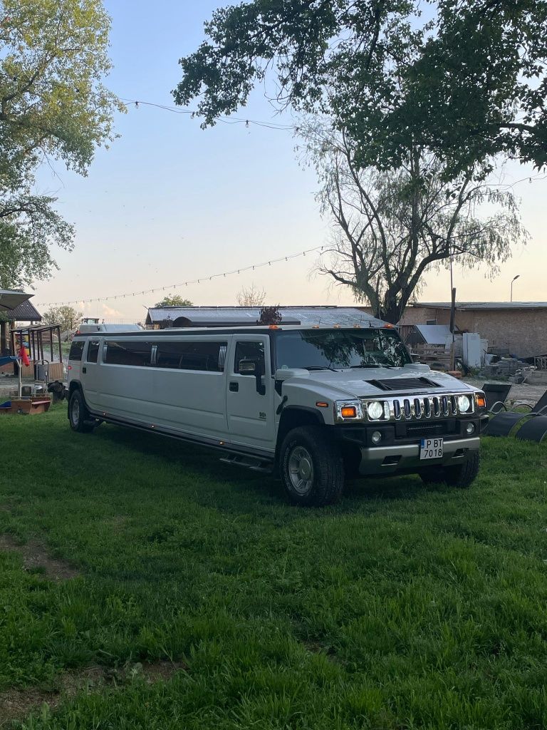 Limuzina De Închiriat Hummer H2  20persoane