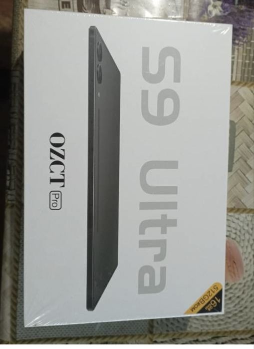 Продам планшет с клавиатурой