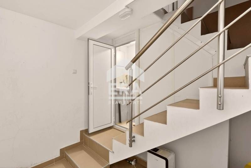 Продава се Офис в Варна, Окръжна болница - 42 кв.м за 1081 €/кв.м - Снимка #11