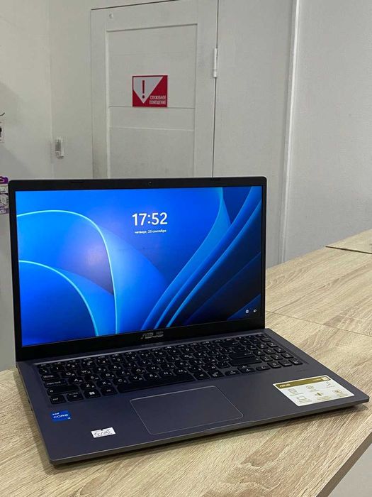 ASUS VivoBook/ sk141765