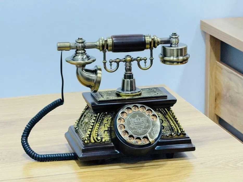 декоративный телефон в антикварном стиле