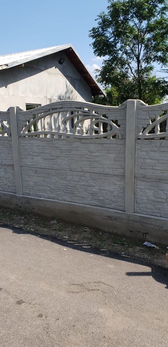 Gard din Placi de Beton - Prețuri Avantajoase!