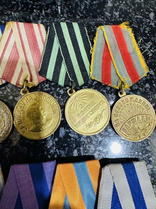 Медали СССР за взятие и оборону оригинал
