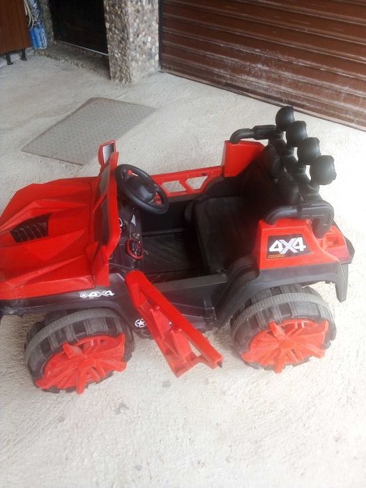 Детски електрически джип с дистанционно