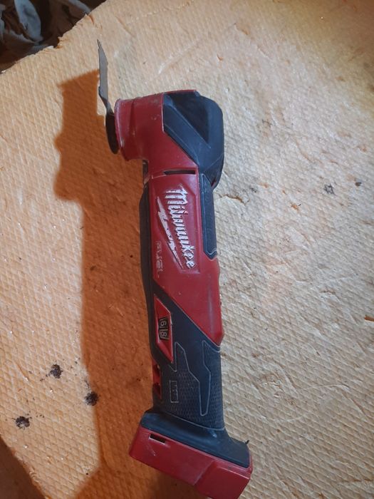 Milwaukee multifunctiona fuel