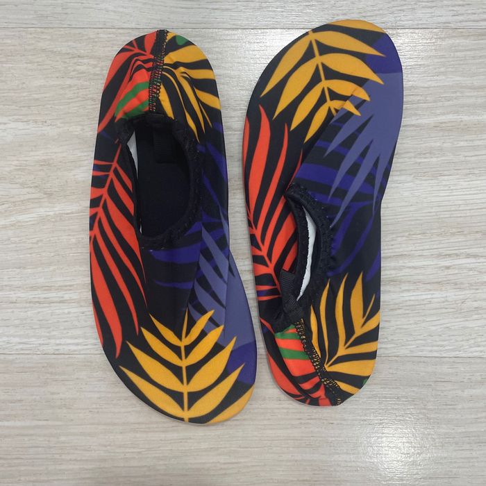 Аквашузы для взрослых