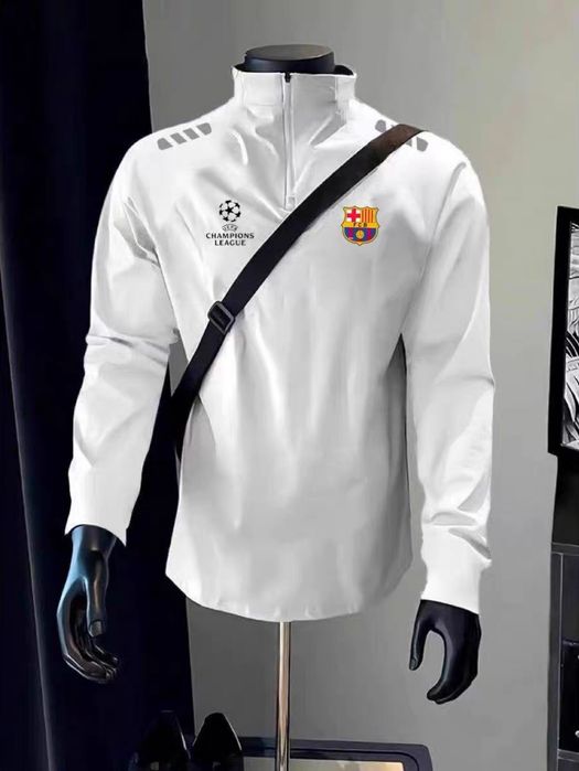 Спортивки для любителей футбола