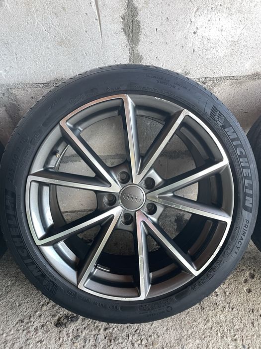 Vând jante audi R18 5x112