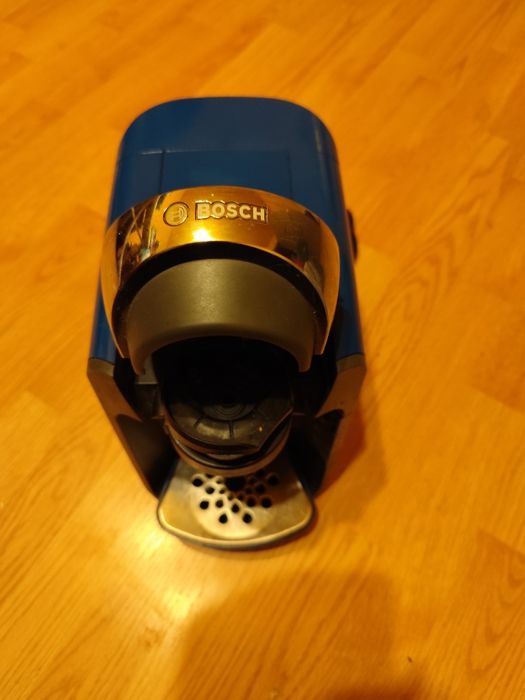 Vând expresor Tasimo Bosch cu capsule