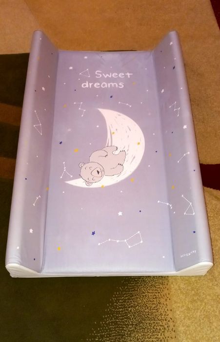 Пеленальный столик .